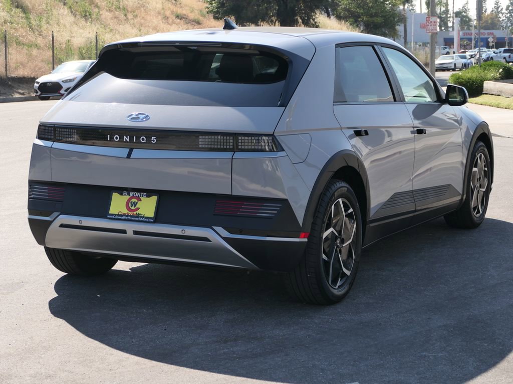 Certified 2024 Hyundai Ioniq 5 SEL RWD image 2