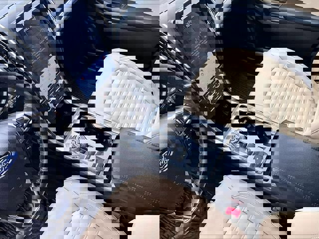 Used 2021 Ford Edge SEL w/ Cargo Accessory Package AWD/4WD image 15