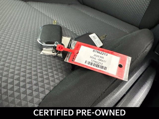 Certified 2025 Kia Soul LX FWD image 32