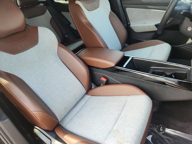 Certified 2023 Volkswagen ID.4 Pro AWD/4WD image 11