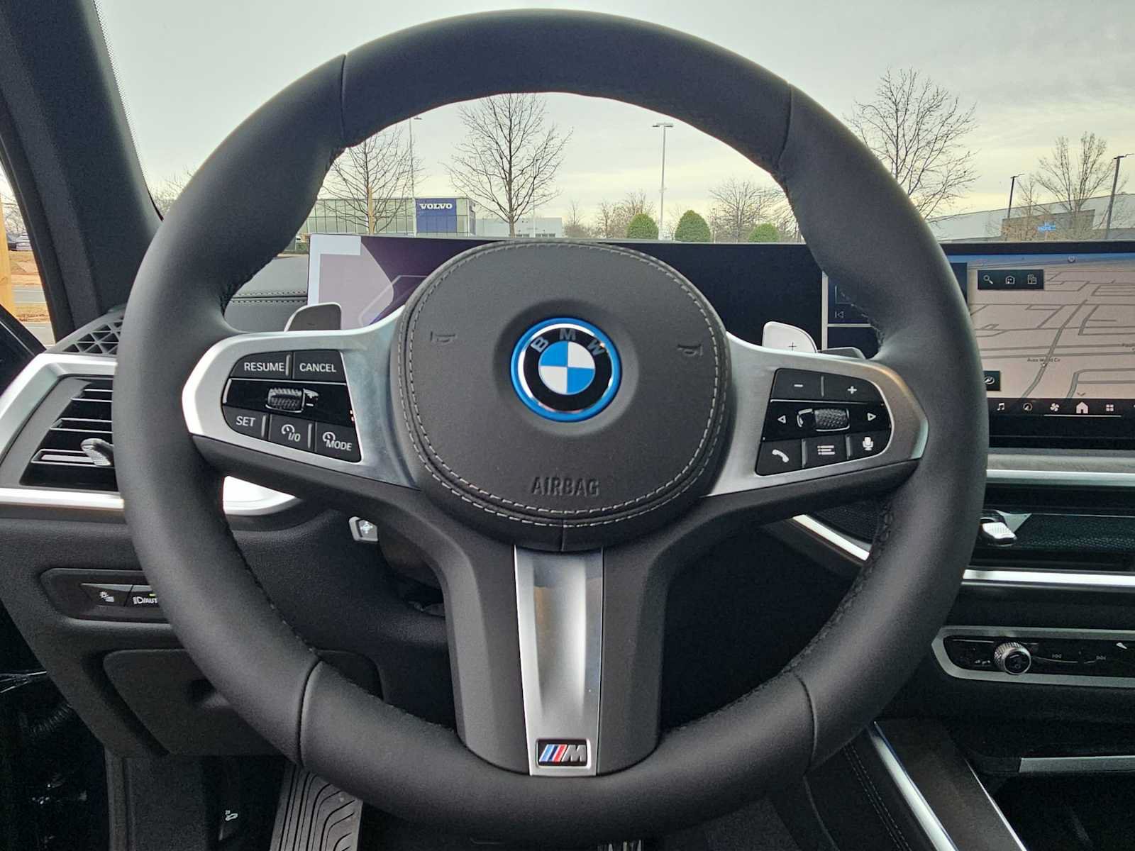 Used 2026 BMW X5 xDrive50e AWD/4WD image 21