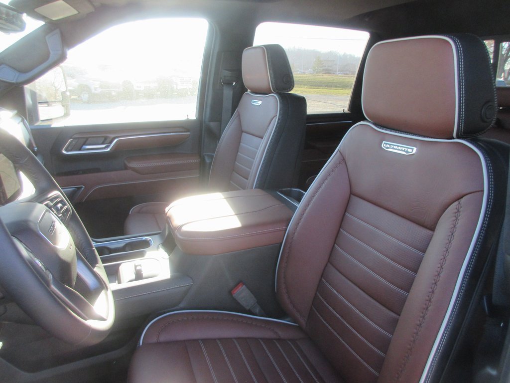 New 2026 GMC Sierra 3500 Denali Ultimate image 15
