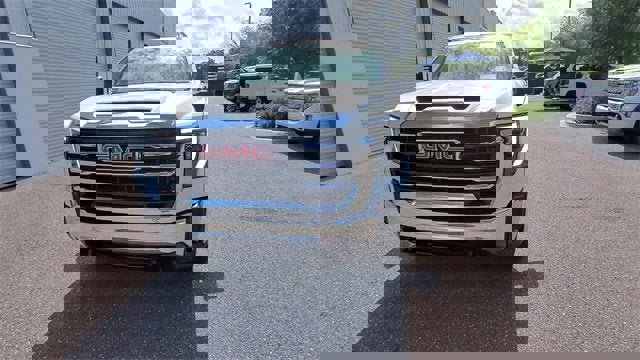 Used 2024 GMC Sierra 2500 SLT image 4