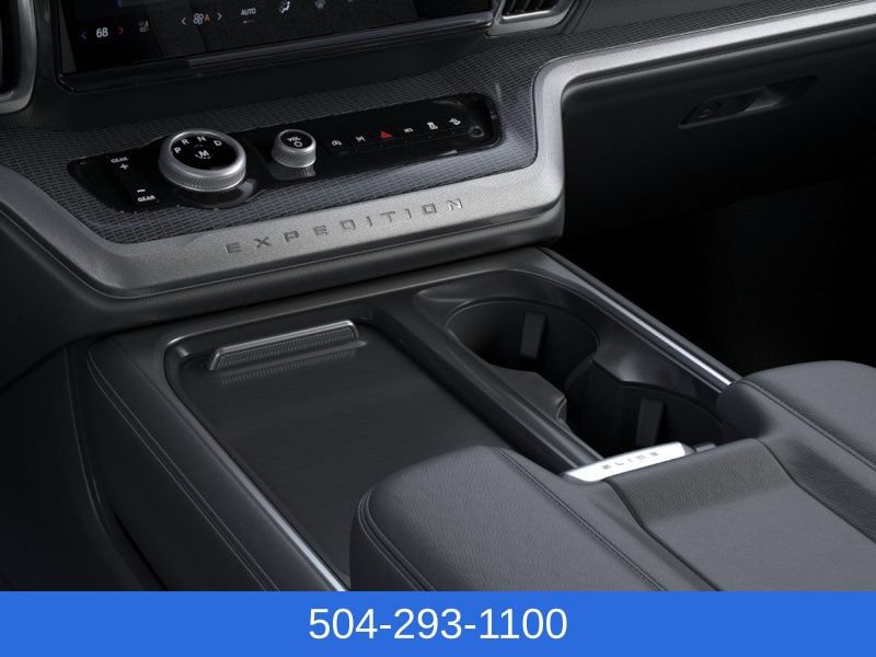 New 2026 Ford Expedition Platinum w/ Stealth Appearance Package AWD/4WD image 17