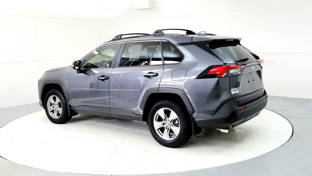 Certified 2025 Toyota RAV4 XLE w/ Convenience Package AWD/4WD image 4