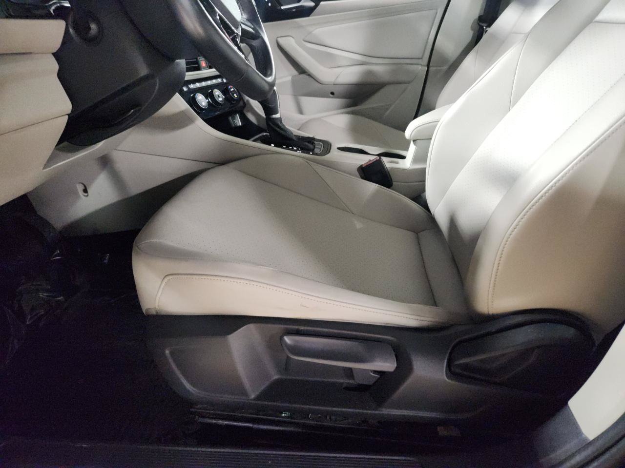 Used 2019 Volkswagen Jetta S FWD image 19