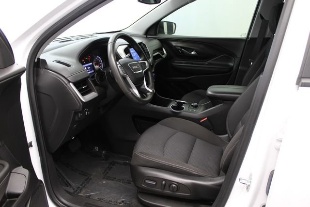 Used 2022 GMC Terrain SLE w/ Driver Convenience Package FWD image 17