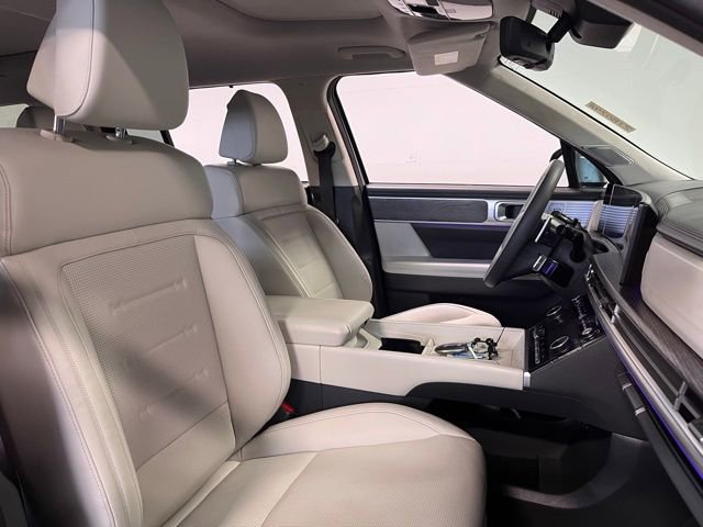 Used 2024 Hyundai Santa Fe Calligraphy image 10
