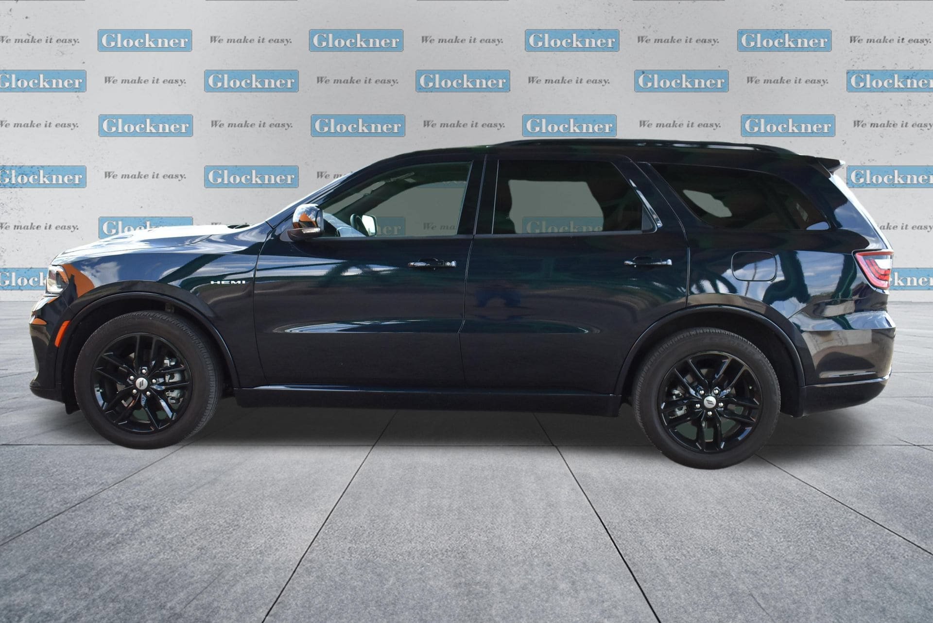 Used 2023 Dodge Durango R/T AWD/4WD image 9