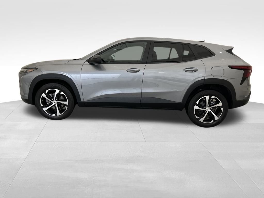 Certified 2024 Chevrolet Trax RS w/ Sunroof Package image 18