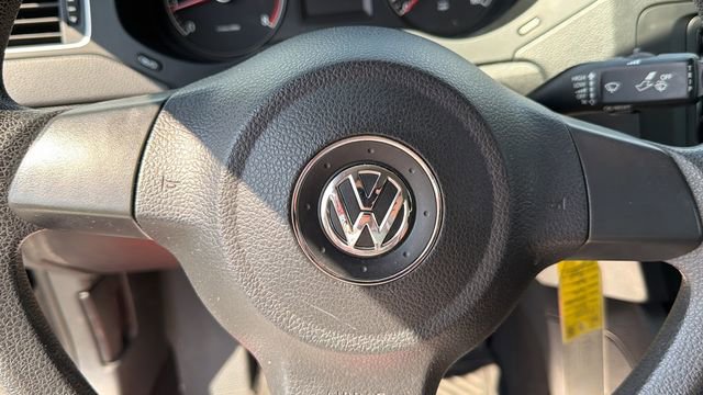 Used 2014 Volkswagen Jetta S image 16