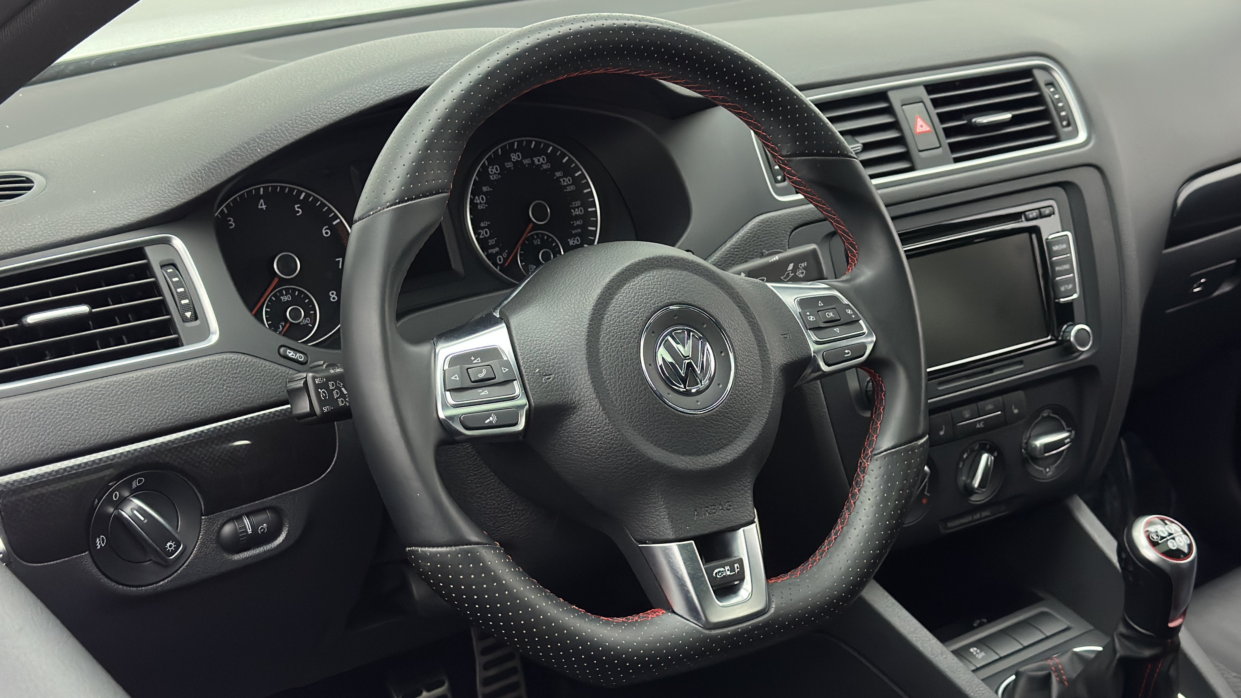 Used 2014 Volkswagen Jetta GLI Edition 30 FWD image 8