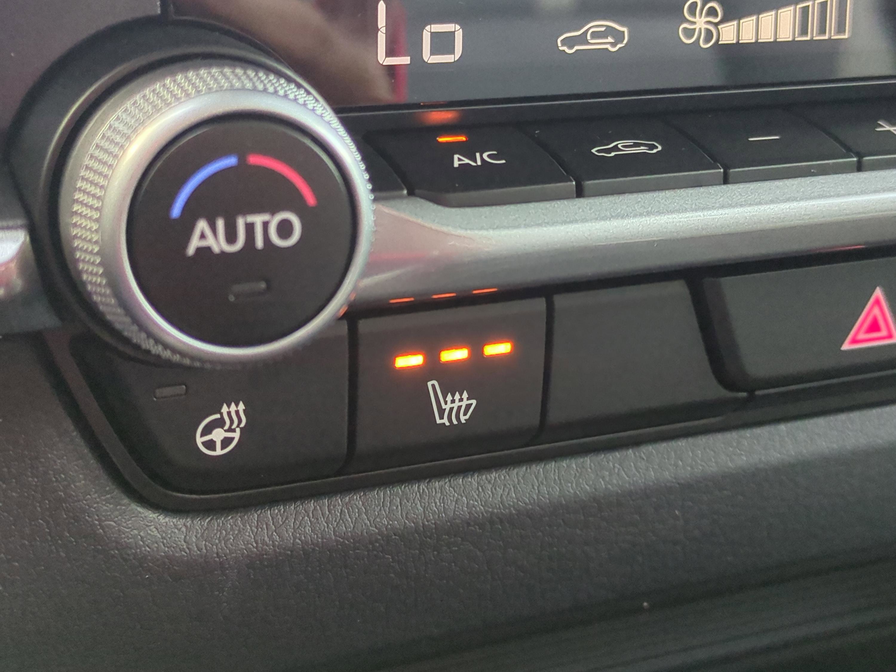 New 2026 MAZDA CX-30 Aire Edition image 24