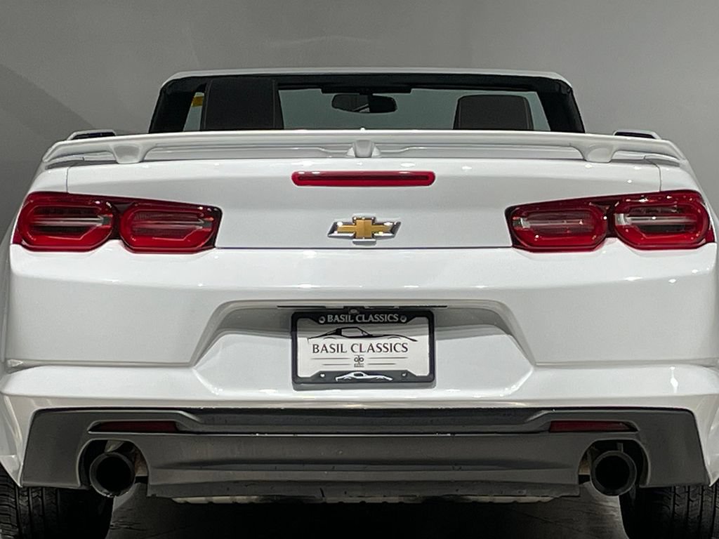 Used 2019 Chevrolet Camaro LT RWD image 33