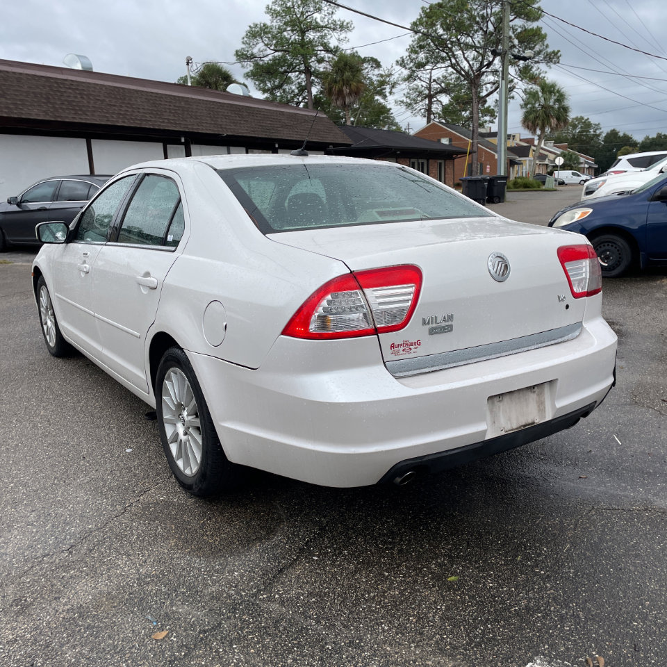 Used 2009 Mercury Milan Premier image 8