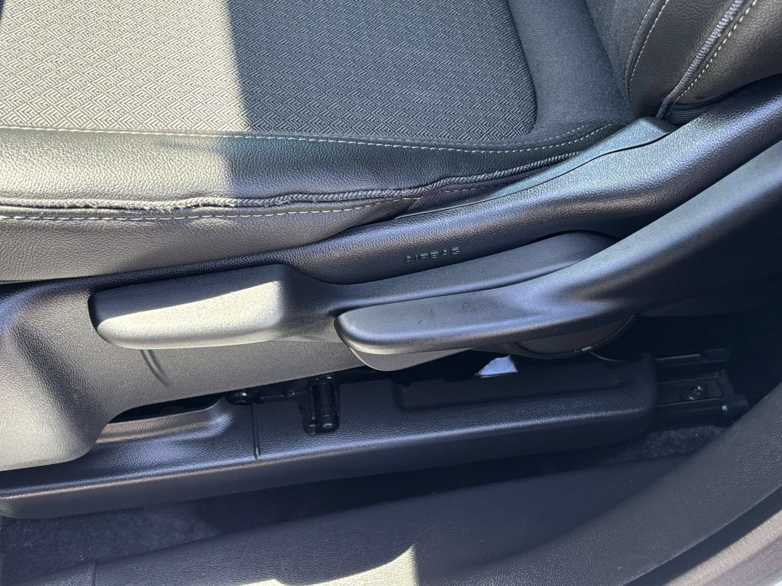Used 2025 Buick Encore GX Preferred FWD image 22