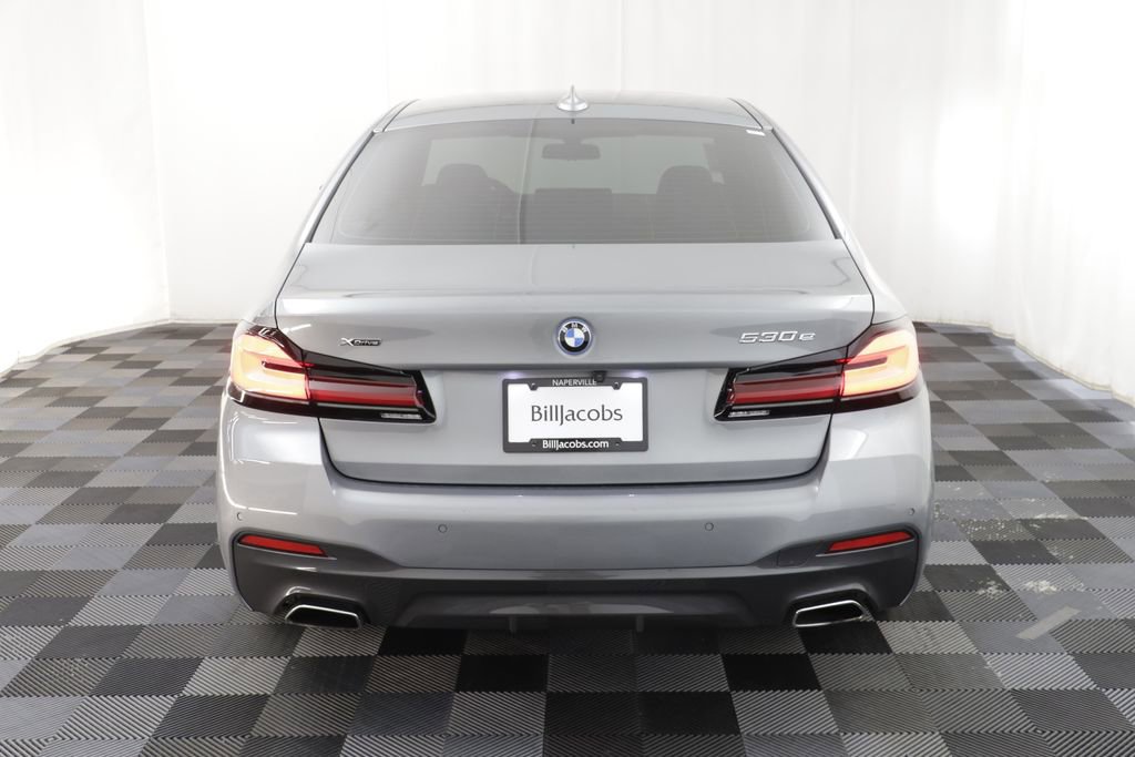 Certified 2023 BMW 530e xDrive w/ Executive Package image 19