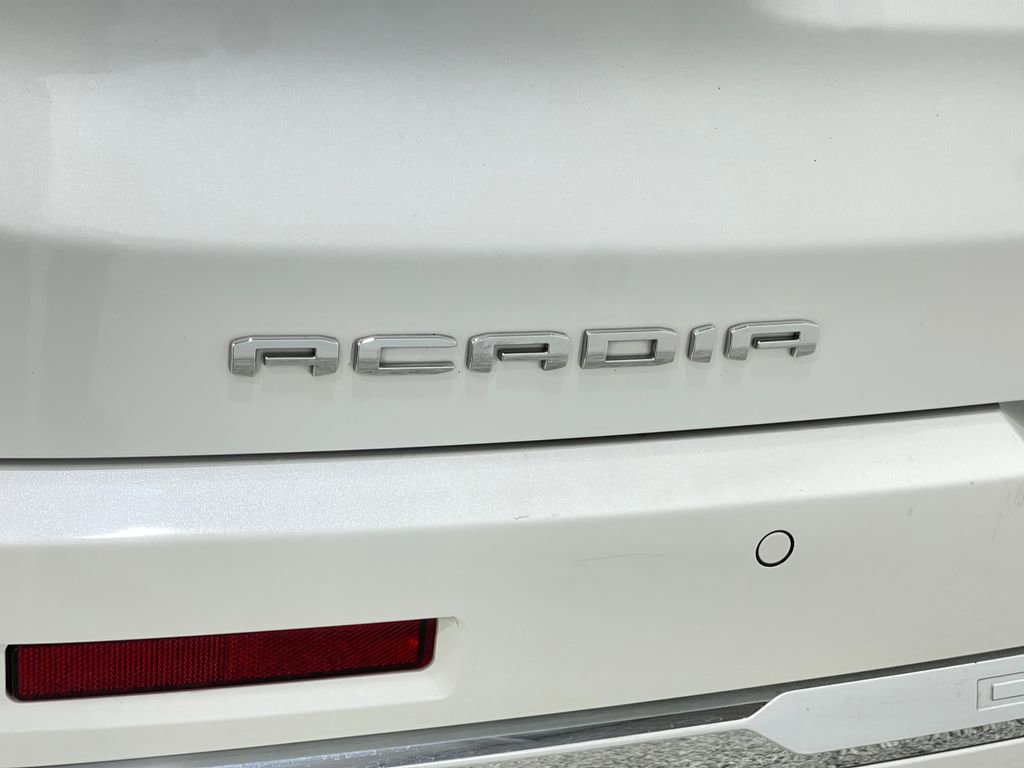 Used 2021 GMC Acadia Denali w/ Denali Technology Package image 40