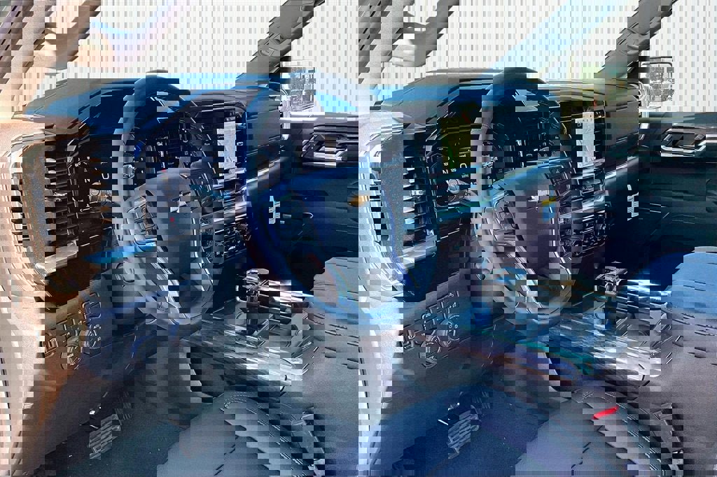 New 2026 Chevrolet Silverado 1500 LTZ w/ LTZ Convenience Package II image 3