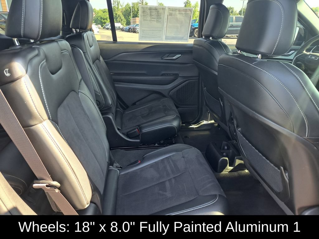 Certified 2024 Jeep Grand Cherokee L Altitude AWD/4WD image 30