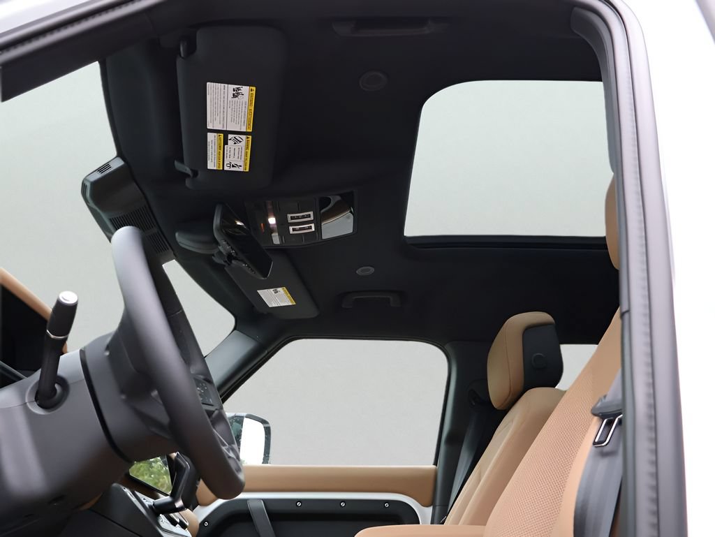 New 2026 Land Rover Defender 110 X-Dynamic SE AWD/4WD image 37