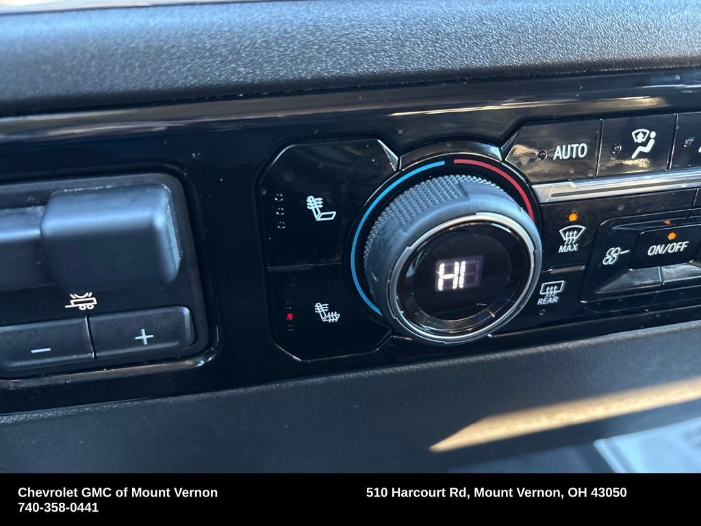 Used 2023 Chevrolet Silverado 1500 LT image 30