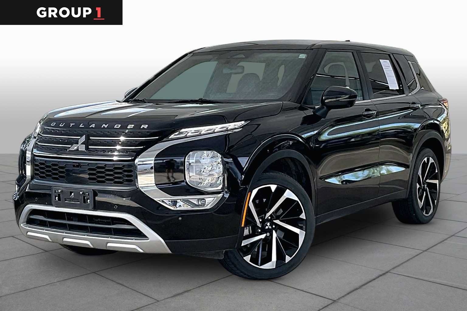 Used 2022 Mitsubishi Outlander SE FWD image 1