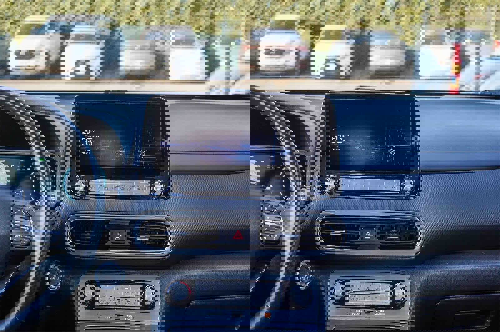 Used 2022 Hyundai Kona Limited image 10