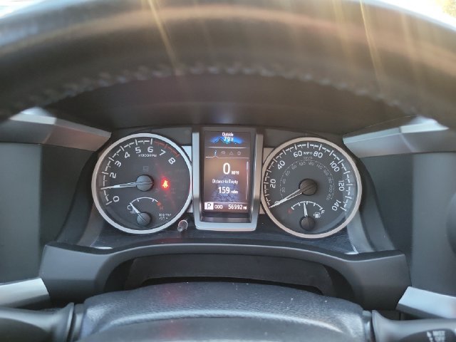 Used 2022 Toyota Tacoma SR5 w/ Technology Package RWD image 17