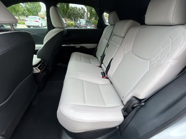 Used 2026 Lexus RX 350 Premium w/ All Season Protection Package AWD/4WD image 19