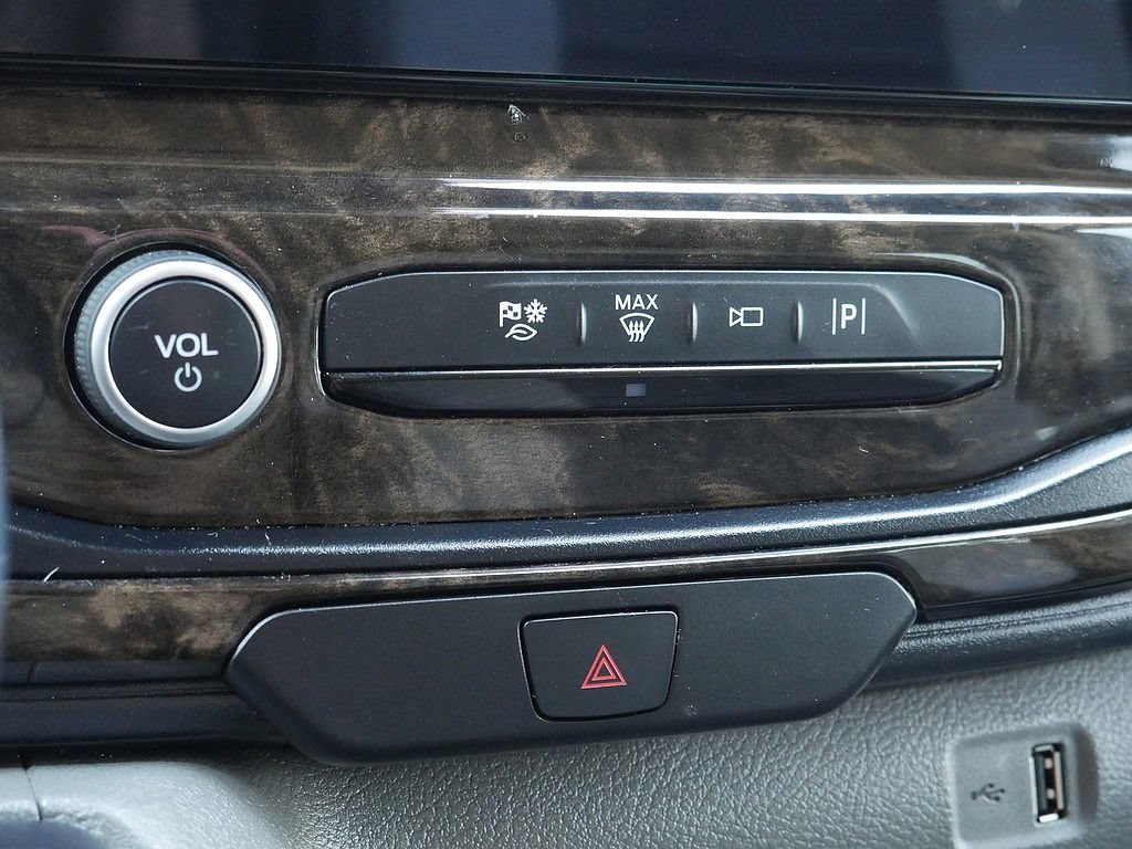 Used 2022 Ford Transit 150 Low Roof AWD image 45
