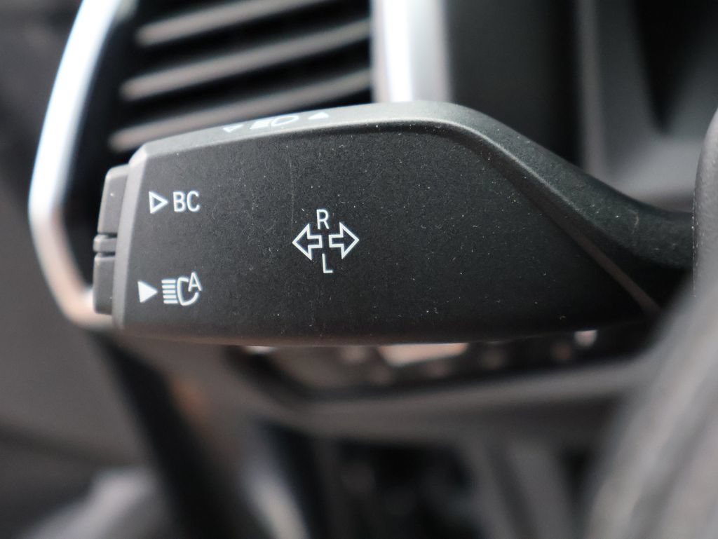 Used 2022 BMW M850i xDrive Coupe AWD/4WD image 26