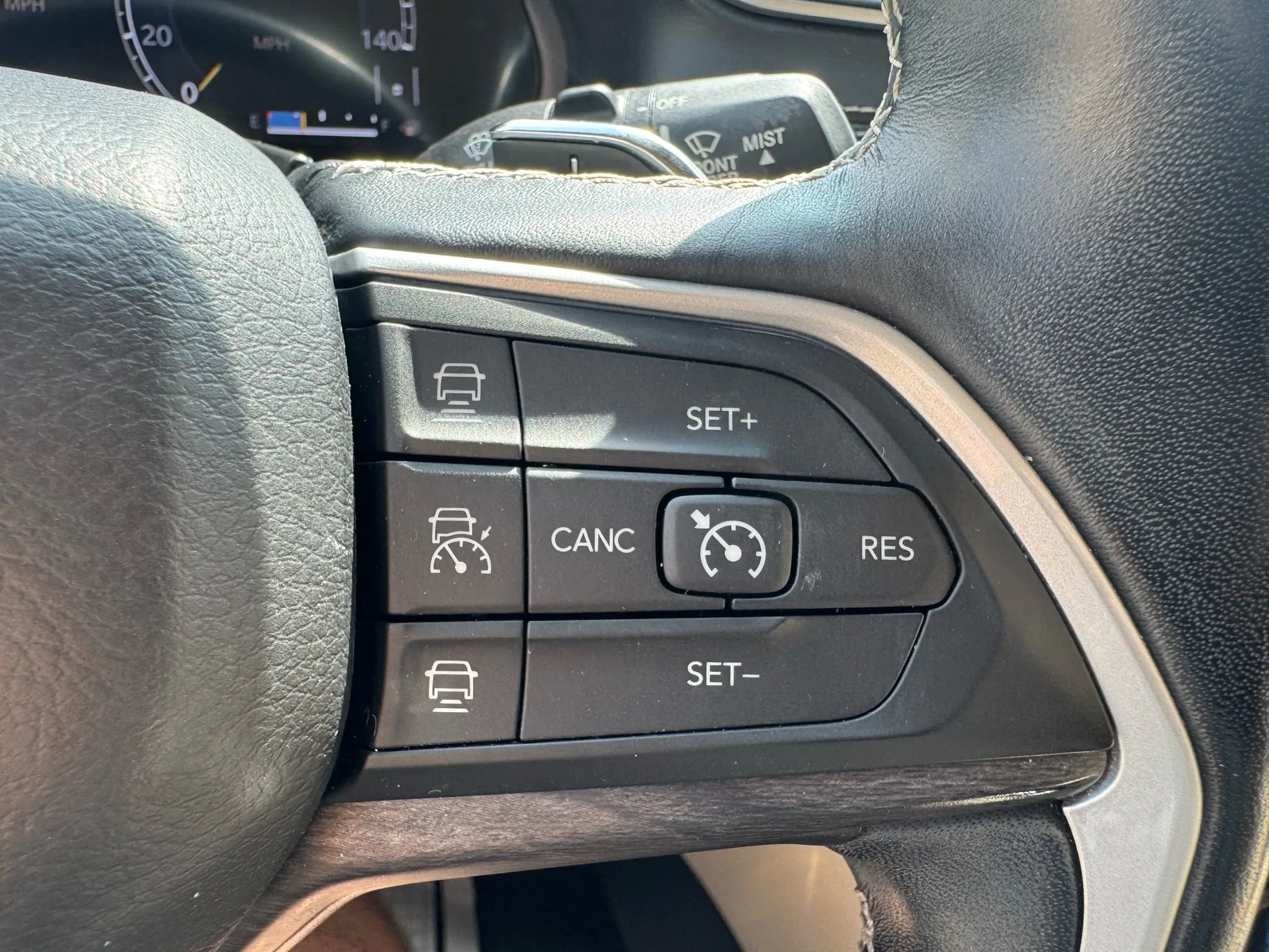 Used 2021 Jeep Grand Cherokee L Limited image 25