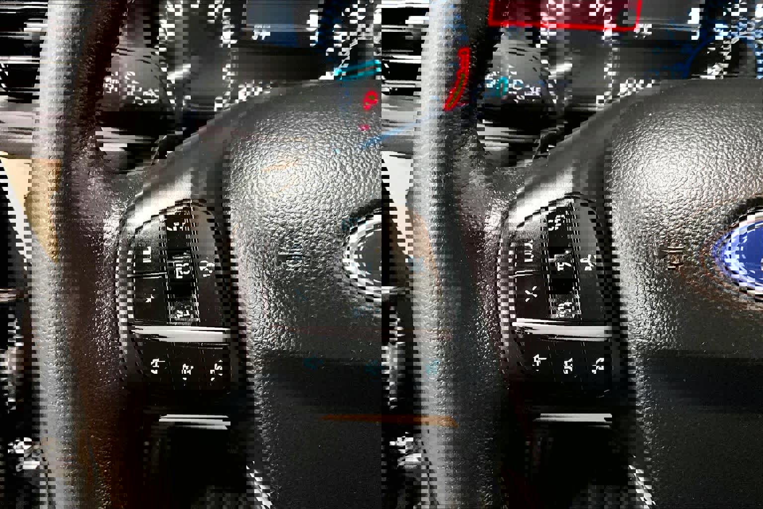 Used 2020 Ford Escape SEL image 23