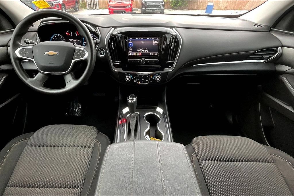 Used 2020 Chevrolet Traverse LS FWD image 5
