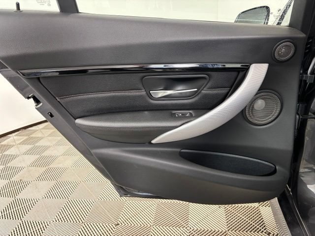 Used 2017 BMW 340i xDrive Sedan AWD/4WD image 20