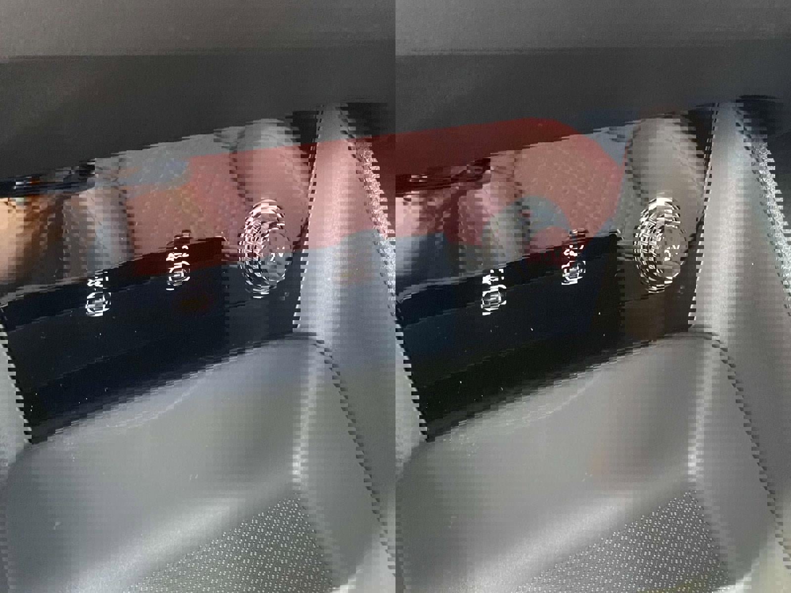 New 2025 Audi SQ6 e-tron Premium Plus image 27