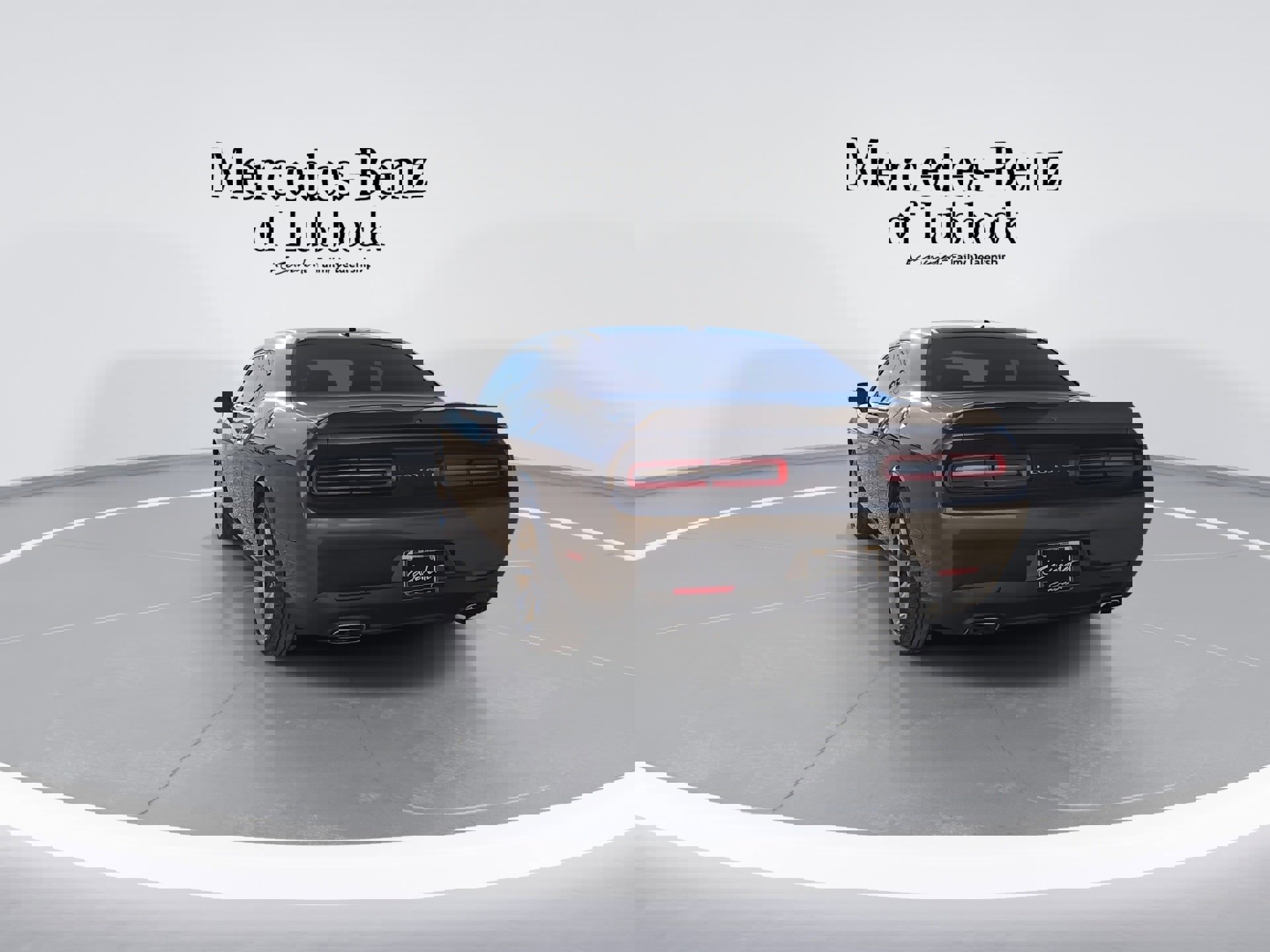 Used 2021 Dodge Challenger SXT image 7