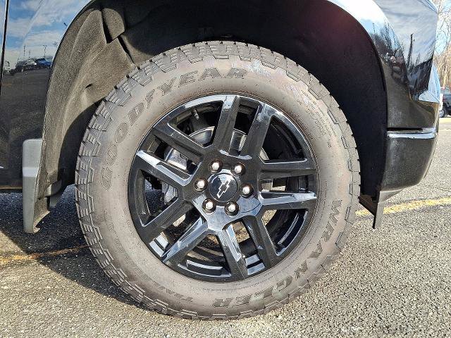 Certified 2025 Chevrolet Silverado 1500 Custom w/ Turbomax Blackout Package image 8