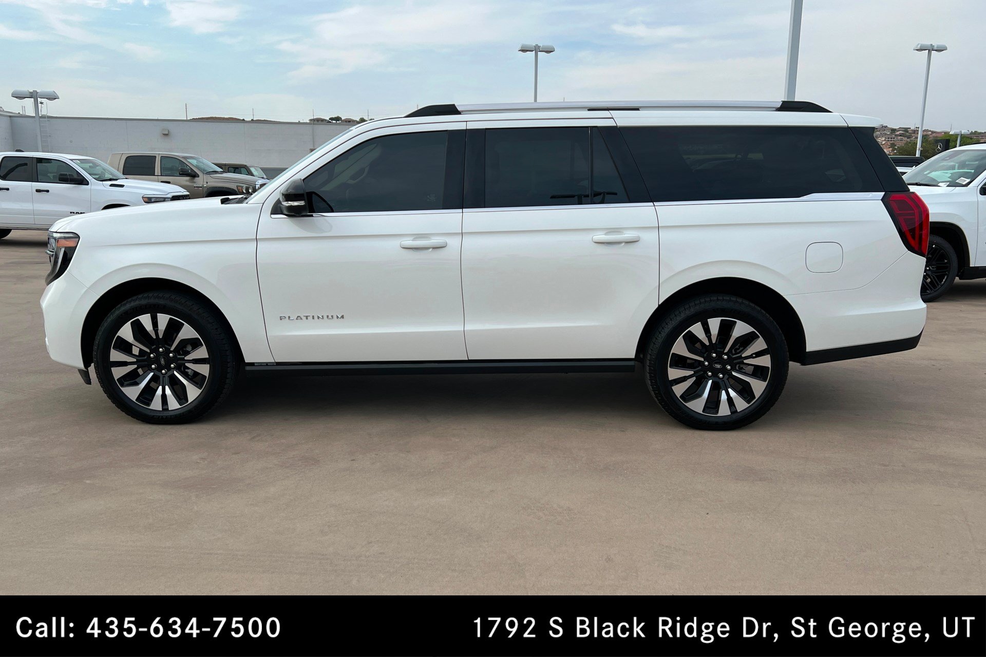 Used 2026 Ford Expedition Max Platinum w/ Driver's Package AWD/4WD image 2