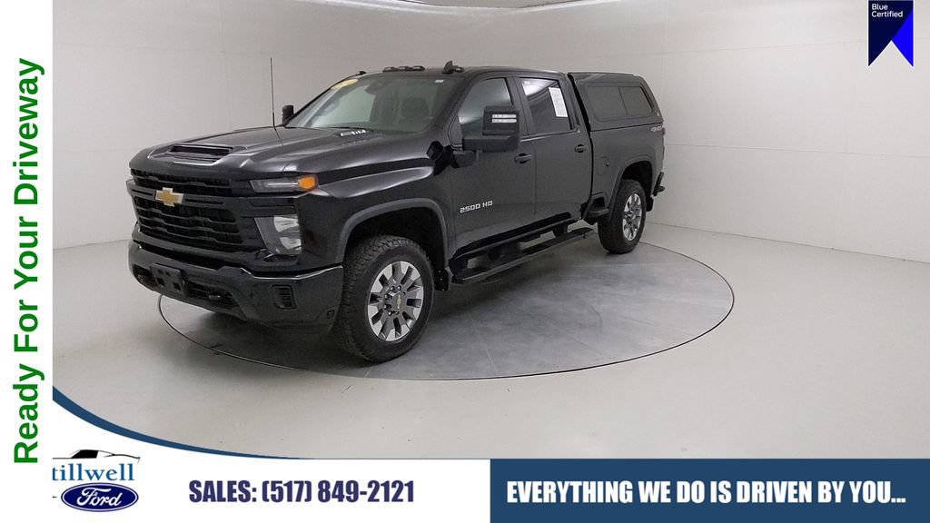 Used 2024 Chevrolet Silverado 2500 Custom w/ Custom Value Package AWD/4WD image 1