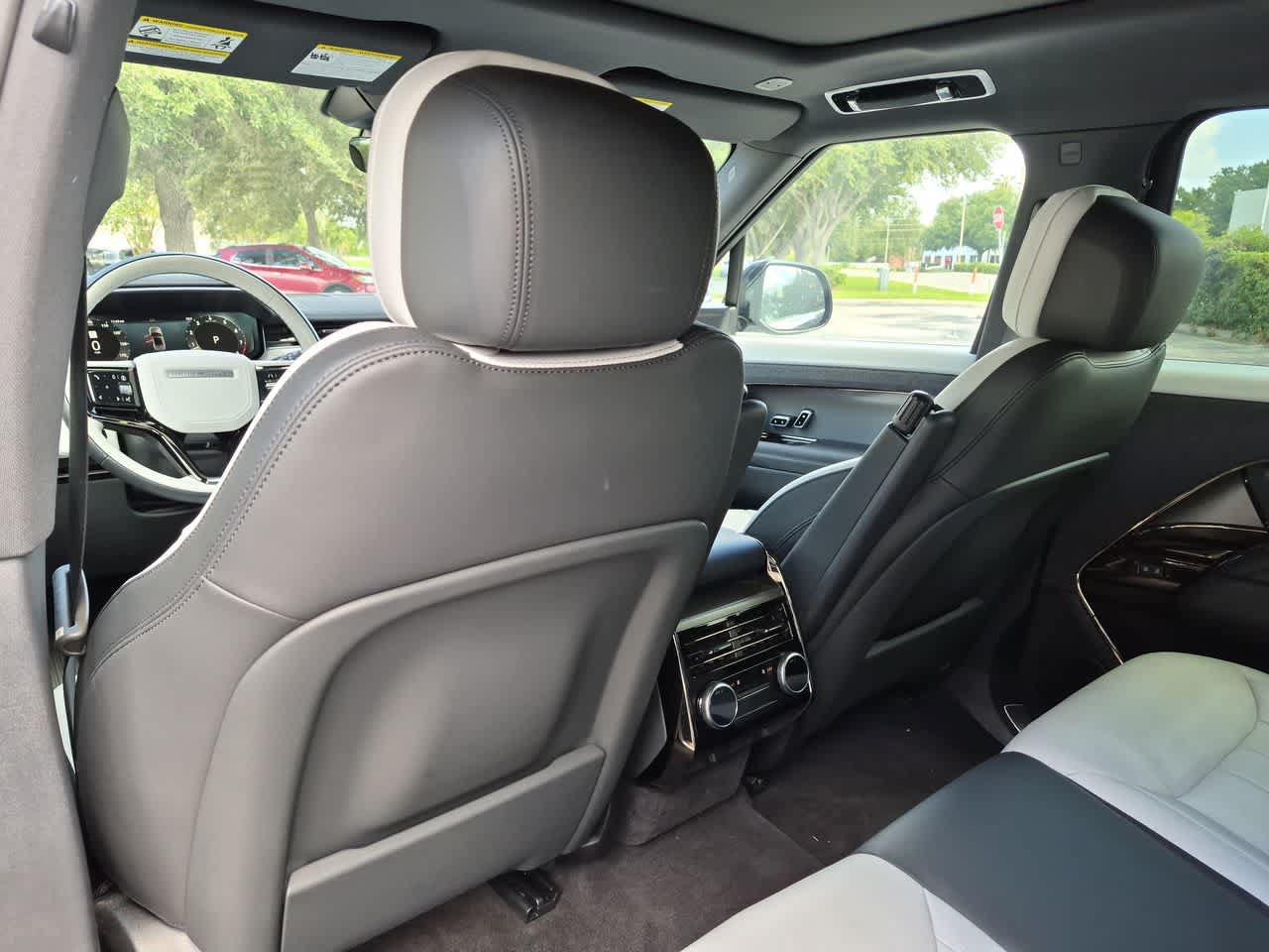 Certified 2025 Land Rover Range Rover Sport Dynamic SE AWD/4WD image 19