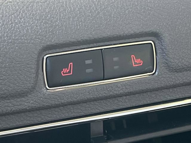 Used 2022 Lincoln Corsair Reserve w/ Equipment Group 201A image 24