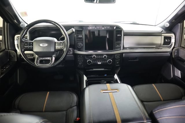 Used 2024 Ford F250 Platinum w/ FX4 Off-Road Package AWD/4WD image 36
