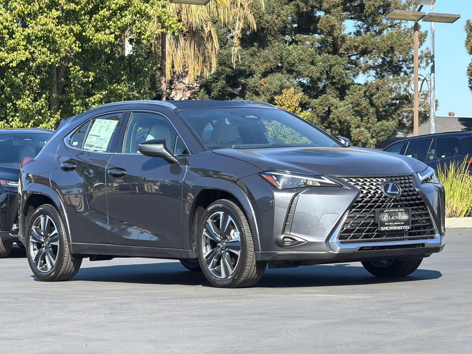 New 2026 Lexus UX 300h FWD w/ Accessory Package (Z2) image 5