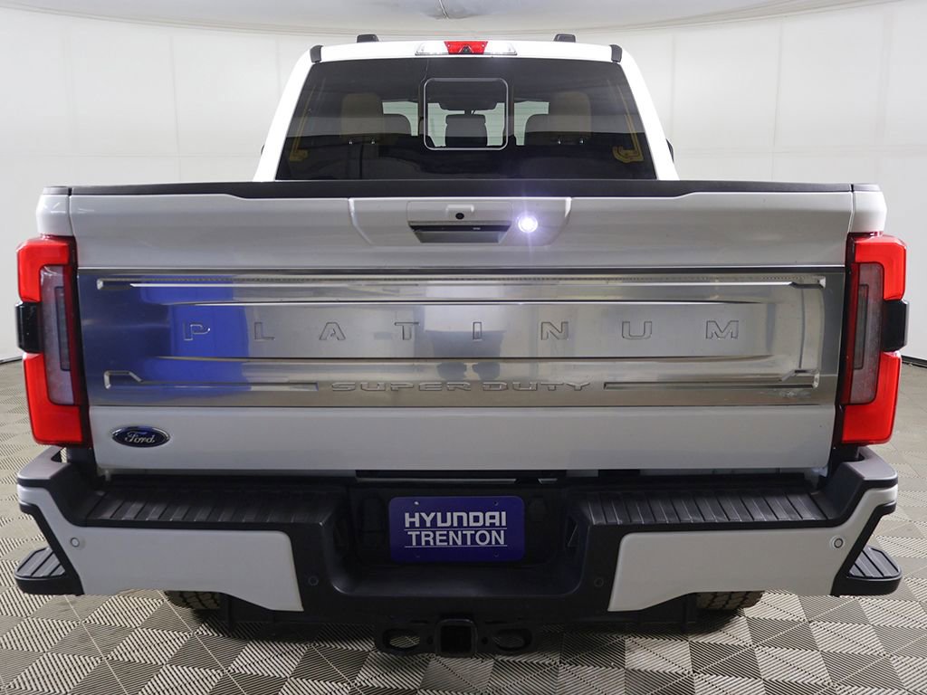 Used 2024 Ford F250 Platinum AWD/4WD image 17