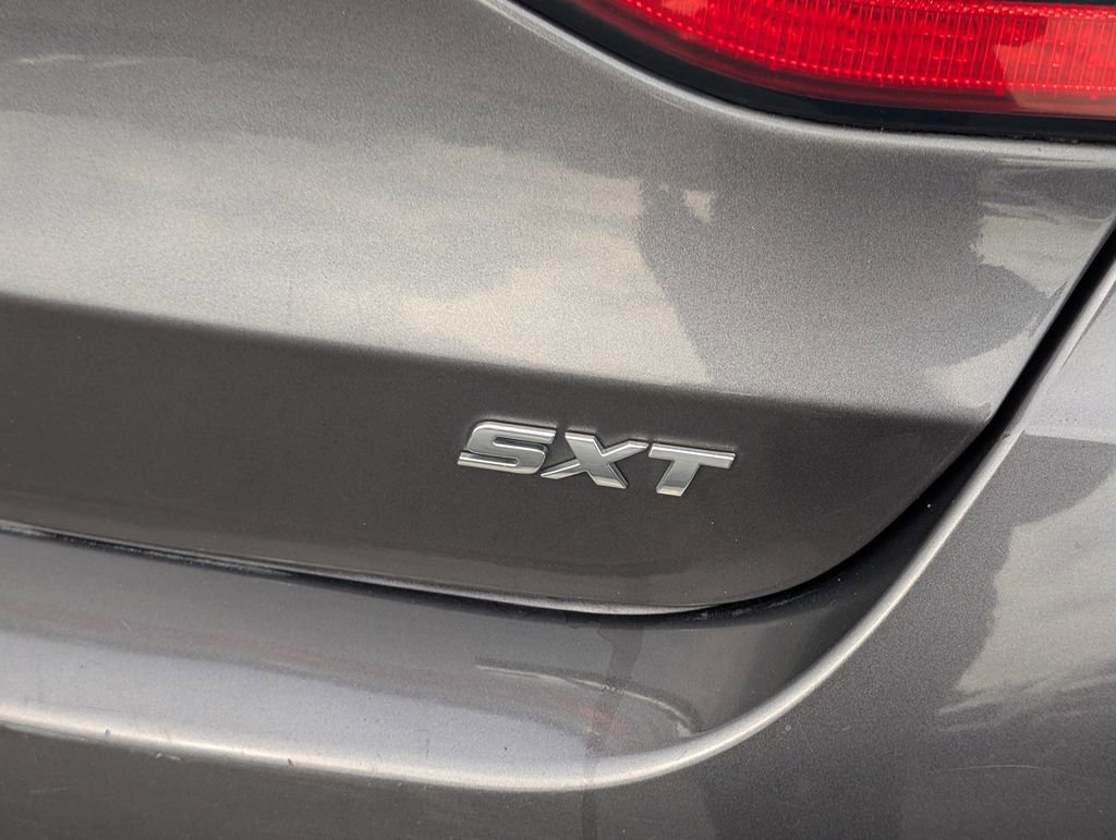 Used 2016 Dodge Dart SXT image 21