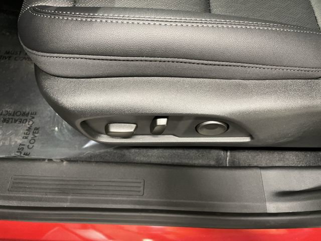 New 2026 Chevrolet Equinox LT w/ Convenience Package II image 21