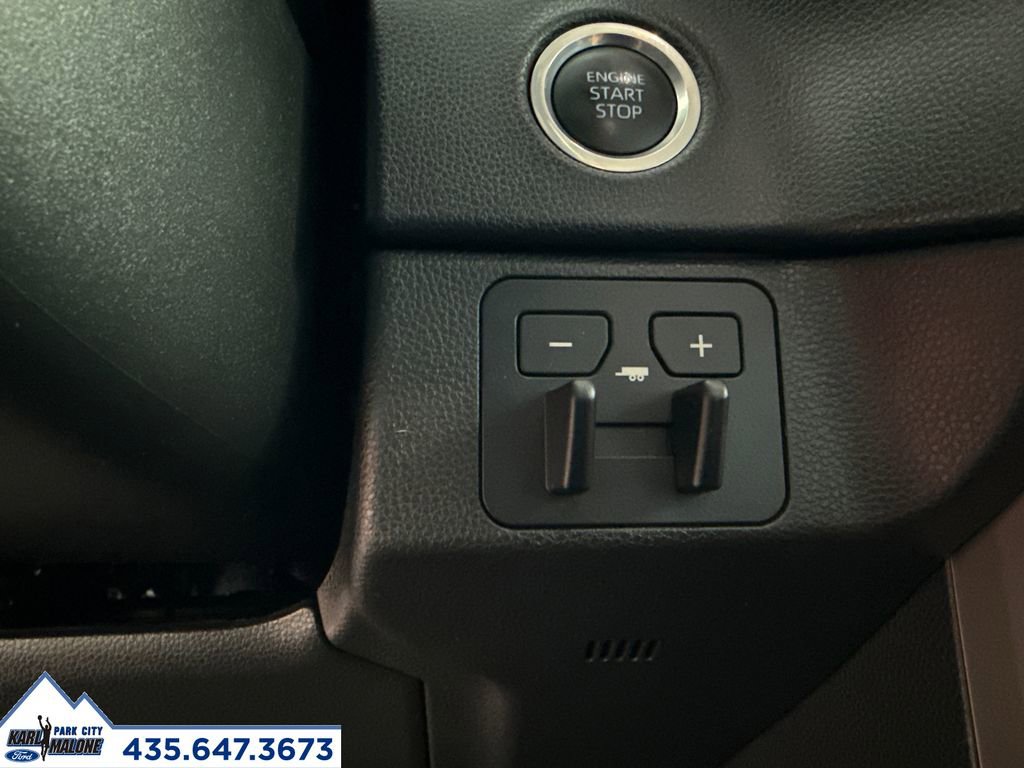 Used 2023 Toyota Tundra SR5 w/ SR5 Convenience Package AWD/4WD image 17