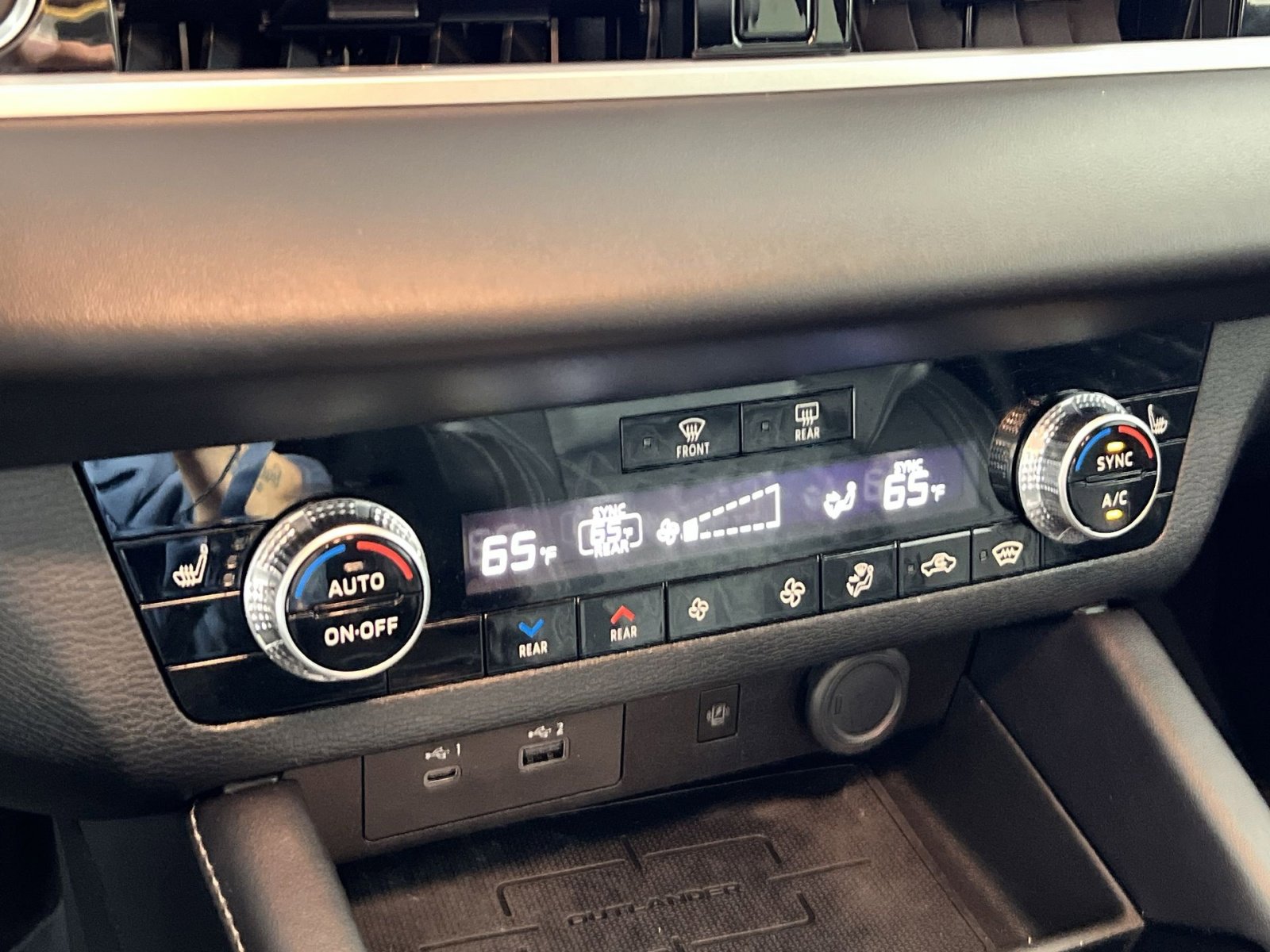 Used 2024 Mitsubishi Outlander SEL image 21